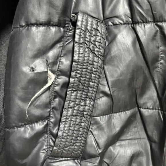 GUESS Black Puffer Bomber Jacket Men’s Size L Hooded Faux Leather Trim - Picture 13 of 14